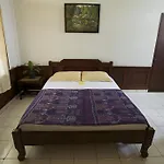 Sari Indah Cottages