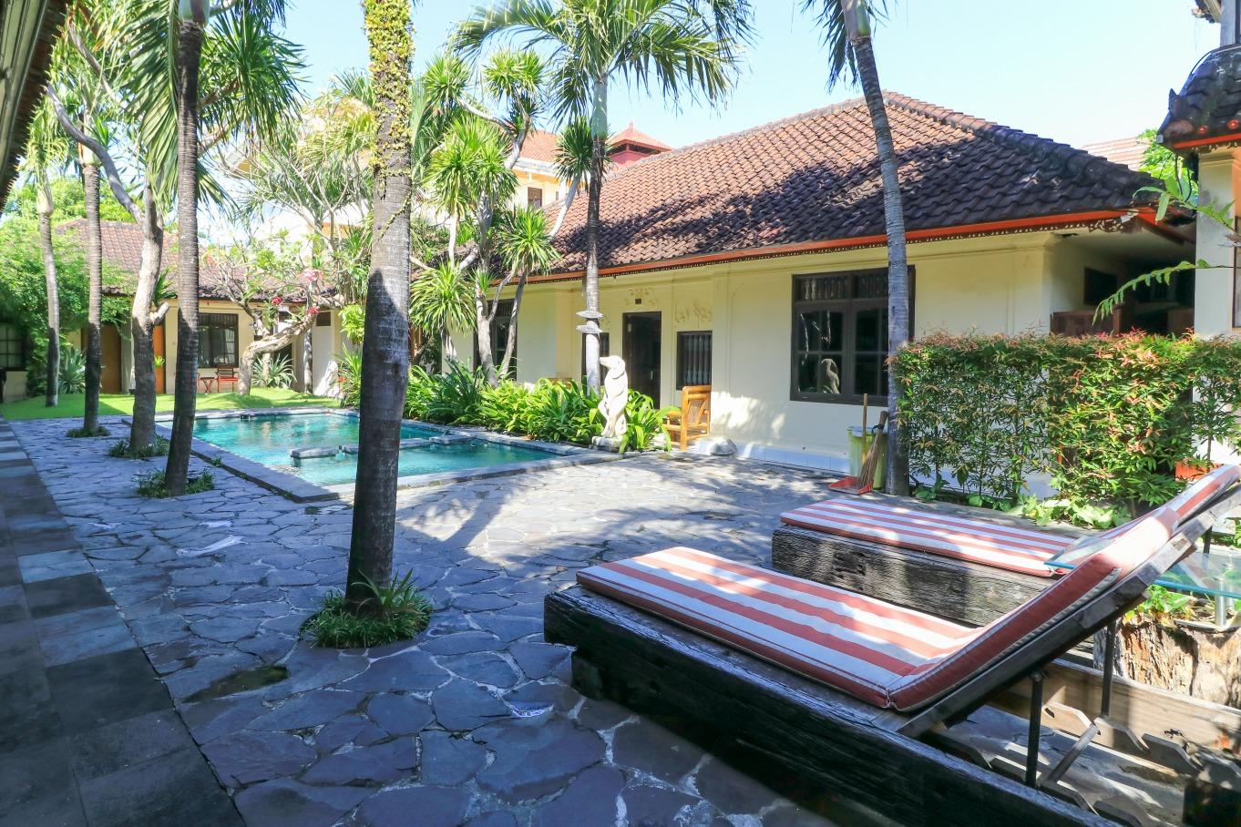 Sari Indah Guest house Kuta (Bali)